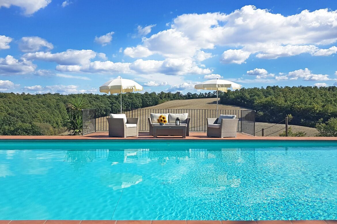 Villa in Tuscany with private pool Villa in Tuscany with private pool